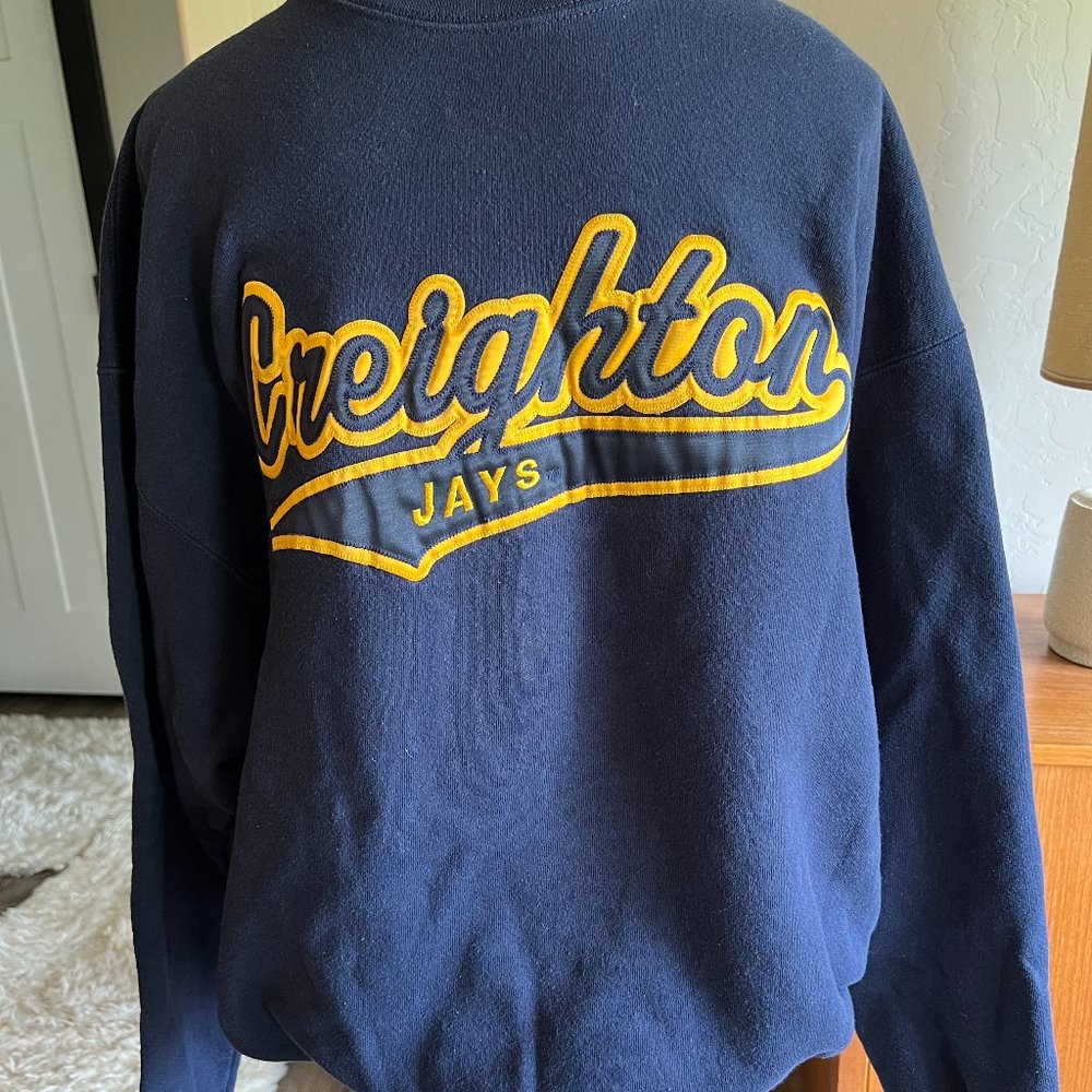 NWOT Creighton Jays Crewneck